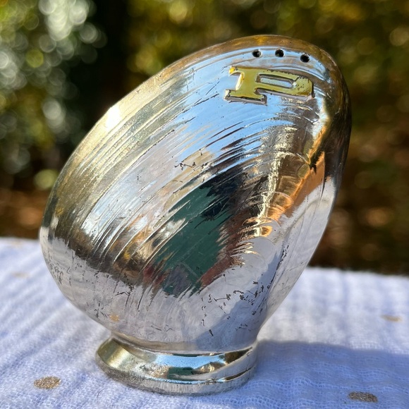 Vintage clam shaped salt and pepper shakers, silver plate, marked Japan - Picture 3 of 7